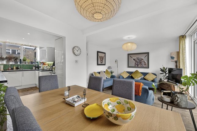 9, Kempis Way, East Dulwich photo 4