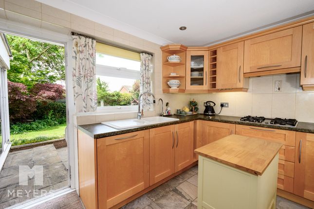 20, Croft Road, Ringwood photo 4