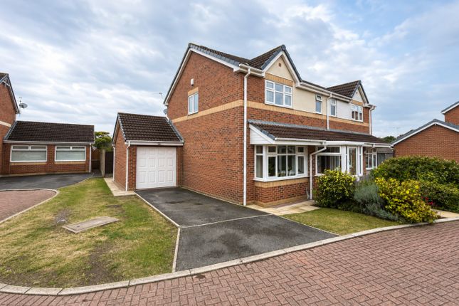 18 Bartons Close, Southport, Merseyside photo 2