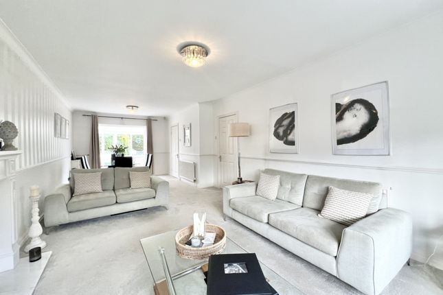 24, Askrigg Close, South Shore photo 3