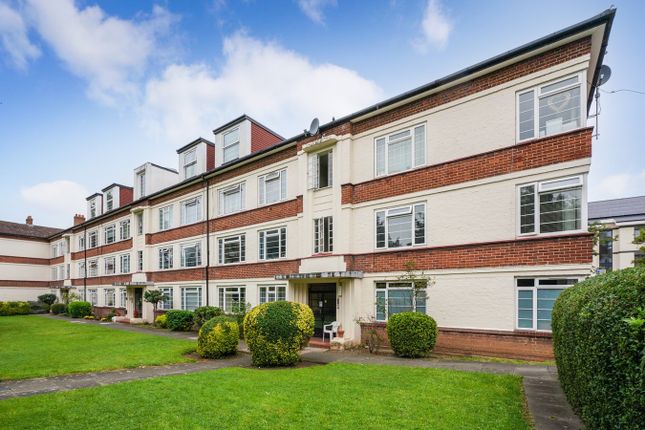 Property For Sale In Boston Manor Road Brentford Tw8 Buy Properties In Boston Manor Road Brentford Tw8 Zoopla