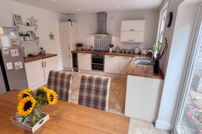 7, Edgecombe Lane, Newbury photo 3
