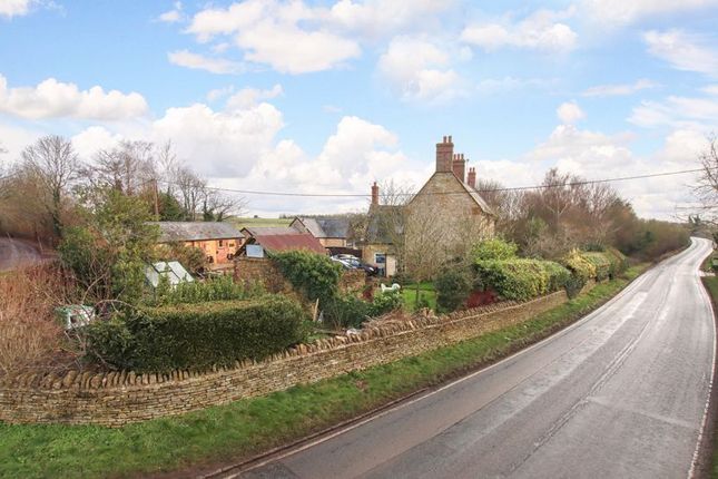 Eakley Manor Farmhouse, Eakley Lanes, Newport Pagnell photo 4