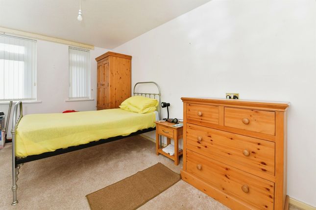Flat for sale in Stillman Court, Plymouth