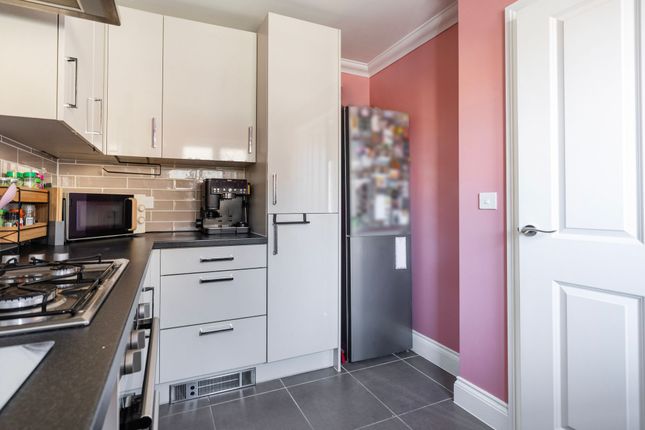 23 Overstrand Way, Norwich photo 4