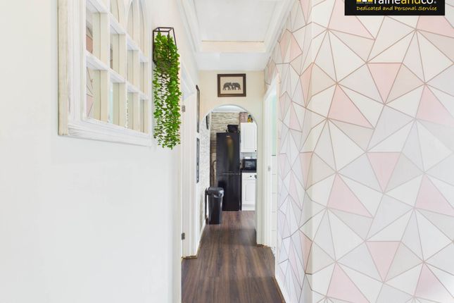 23, Southgate Road, Potters Bar photo 4