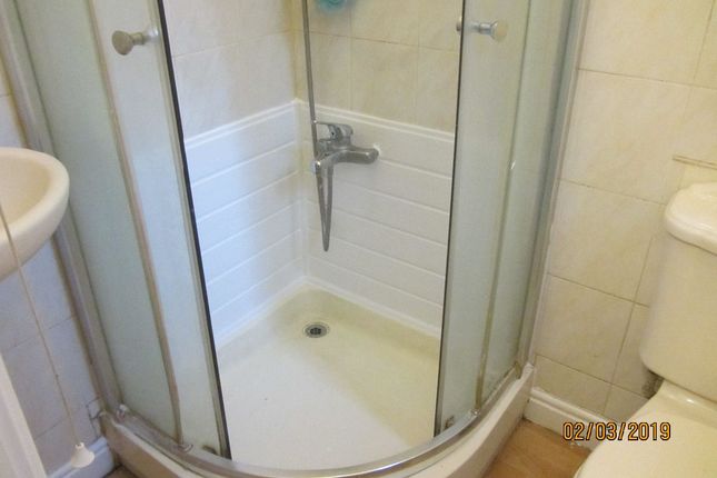 48a Green Lane Road, Leicester photo 5
