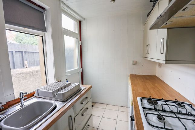 14 Harrington Road, Morecambe photo 4