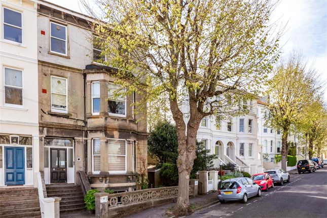 Flat 4, 5, Alexandra Villas, Brighton photo 2