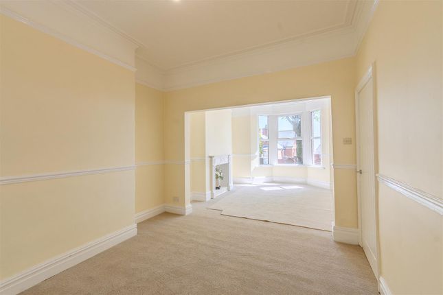 33, Romilly Road, Barry photo 3