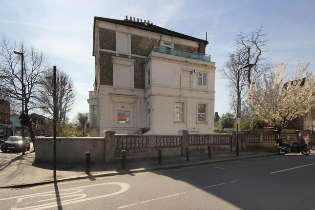 181, Horn Lane, London photo 2