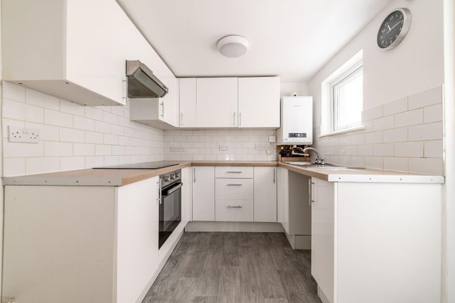 3, Stanhope Road, Swanscombe photo 3
