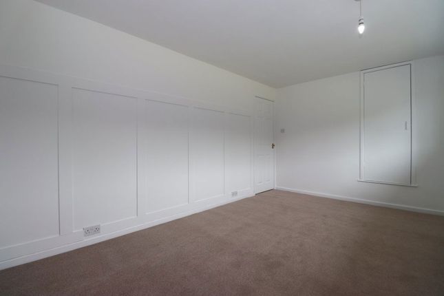 64, Winscale Way, Carlisle photo 5