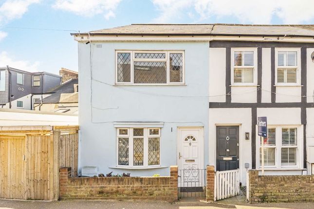 2-bed house on 11, Tudor Road, Hampton, £435,000