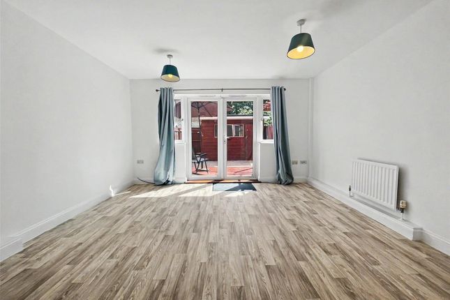 6, Groombridge Drive, Kent photo 4