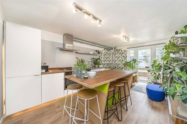 Flat 1, 9, Railton Road, London photo 3