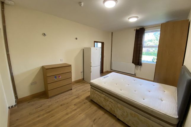 Room to rent in Prince Street, Madeley, Telford