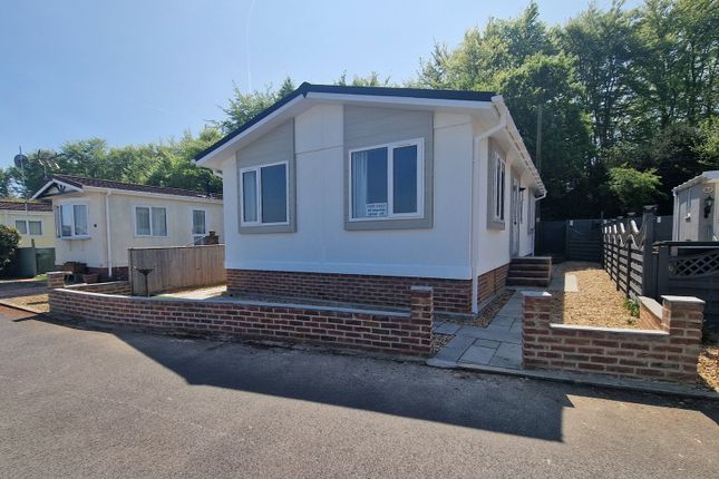 2-bed caravan on Rawlins Park, Marlborough, £159,995