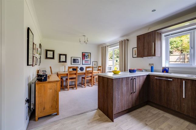 19 Shakerley Close, Northwich photo 4