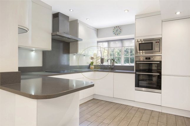 3, 17, Maurice Walk, London photo 3