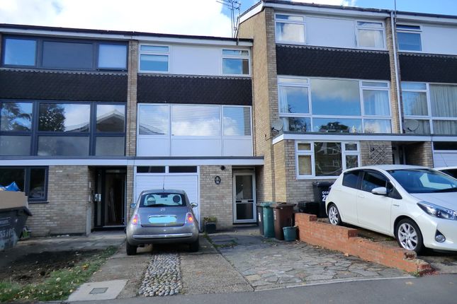 Thumbnail Town house to rent in St Johns Court, St Albans