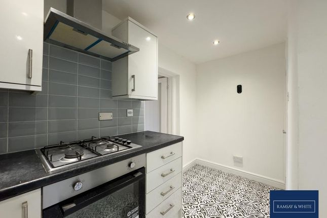 3, Duffryn Cottages, Rhondda photo 4