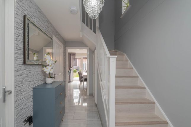 5, Roe Lane, Canterbury photo 3