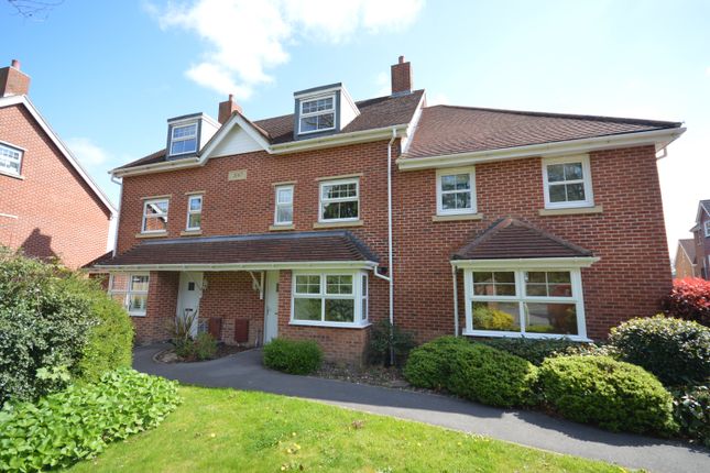 Thumbnail Town house to rent in Buckland Gardens, Lymington, Hampshire
