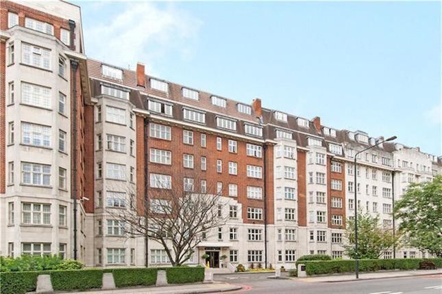 15 Wellington Court, 55-67 Wellington Road, London photo 2