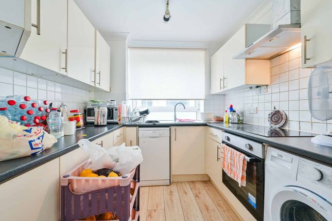 Flat for sale in Royal Langford Apartments, St John's Wood, London