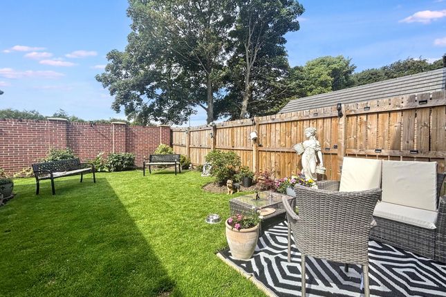 7, Barn Close, Choppington photo 3