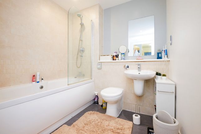 Flat for sale in Clement Street, Birmingham