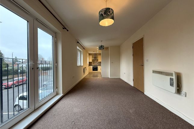 17, Radbrook Hall Court, Shrewsbury photo 2