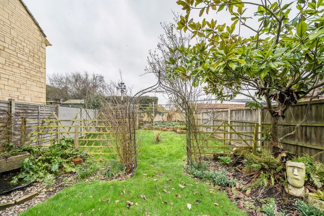 4, Oak Gardens, Tewkesbury photo 3