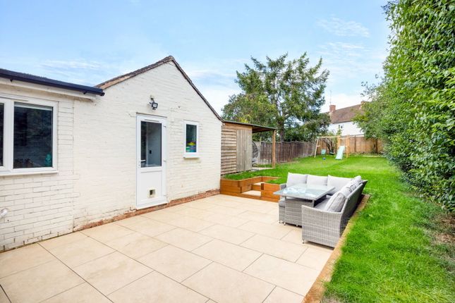 10, Oak Avenue, Cheltenham photo 3
