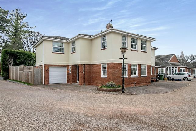 Thumbnail Semi-detached house for sale in Blossomfield Road, Solihull