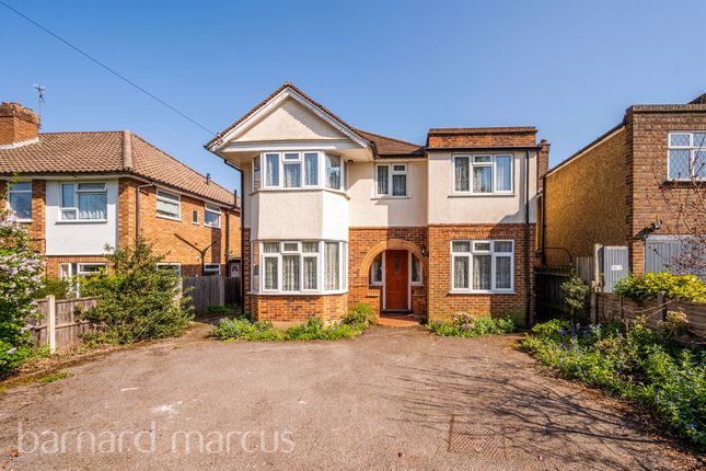 Thumbnail Detached house for sale in Gilders Road, Chessington