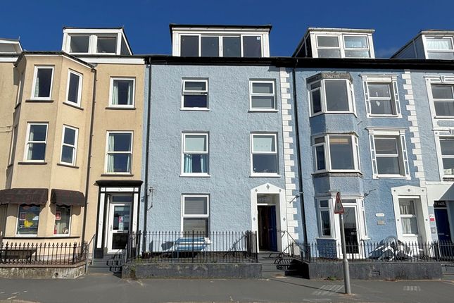 1-bed flat on Otago 1, Aberdovey , £195,000