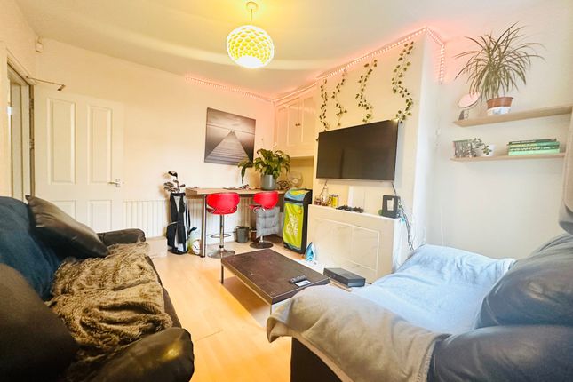 56 Derby Grove, Nottingham photo 2