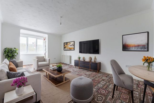 Flat 6, The Hollies Stanley Street, Lowestoft photo 3