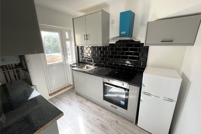 Flat to rent in Brookhill Road, East Barnet, Hertfordshire