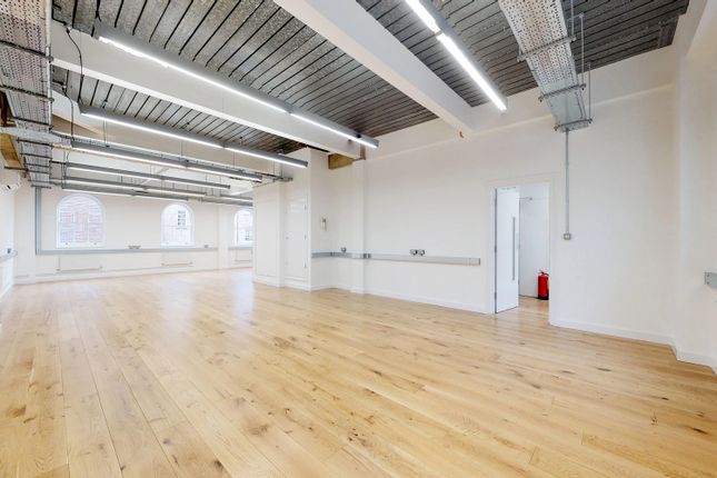 Office to let in Second Floor, 7 Bath Place, London