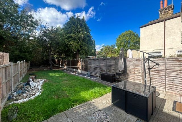 62, Romford photo 3
