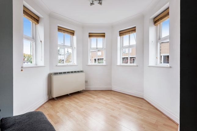 10, Sovereign Court, Halfpenny Lane, Sunningdale photo 4
