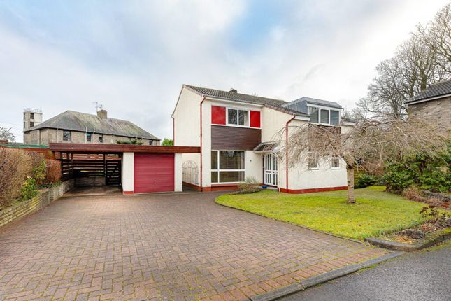 Thumbnail Detached house for sale in Philip Avenue, Linlithgow