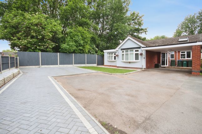 Thumbnail Bungalow for sale in Shilton Lane, Coventry