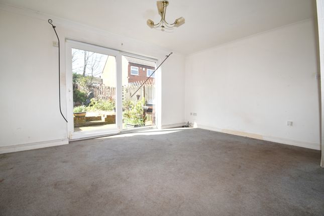 20, Alderney Close, Coventry photo 2