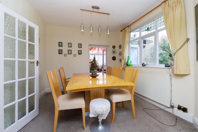 107, Woodcock Hill, Harrow photo 4