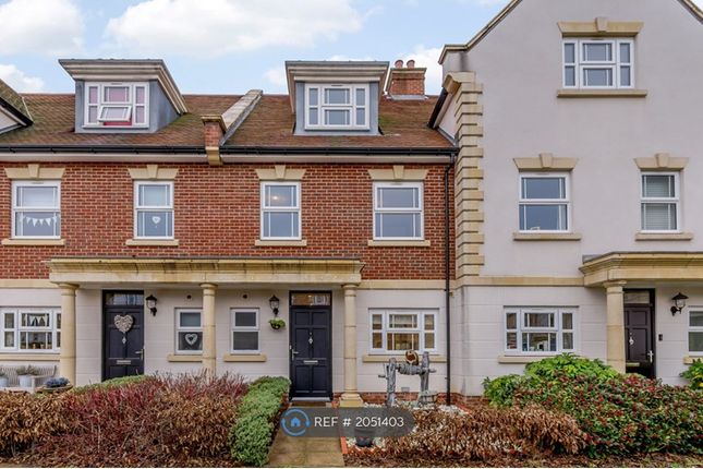 Terraced house to rent in Lawlor Close, Sunbury-On-Thames
