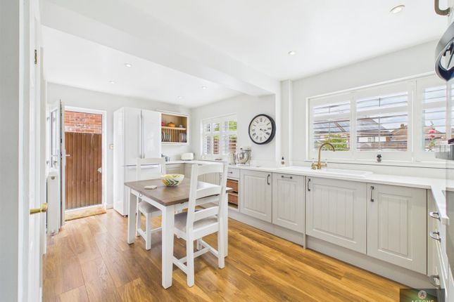 5, Gossops Green Lane, Gossops Green photo 2
